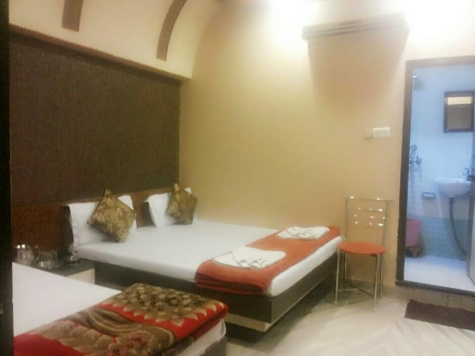 Hotel Lovely 阿杰梅尔 外观 照片