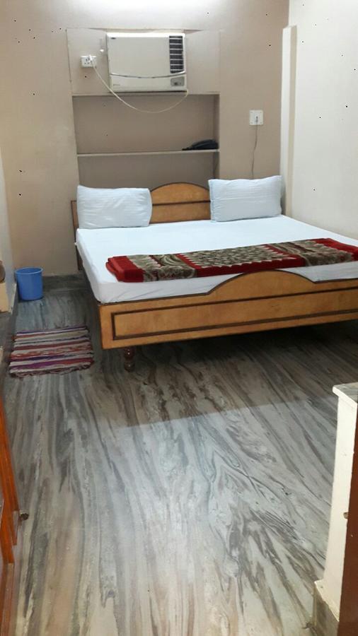 Hotel Lovely 阿杰梅尔 外观 照片