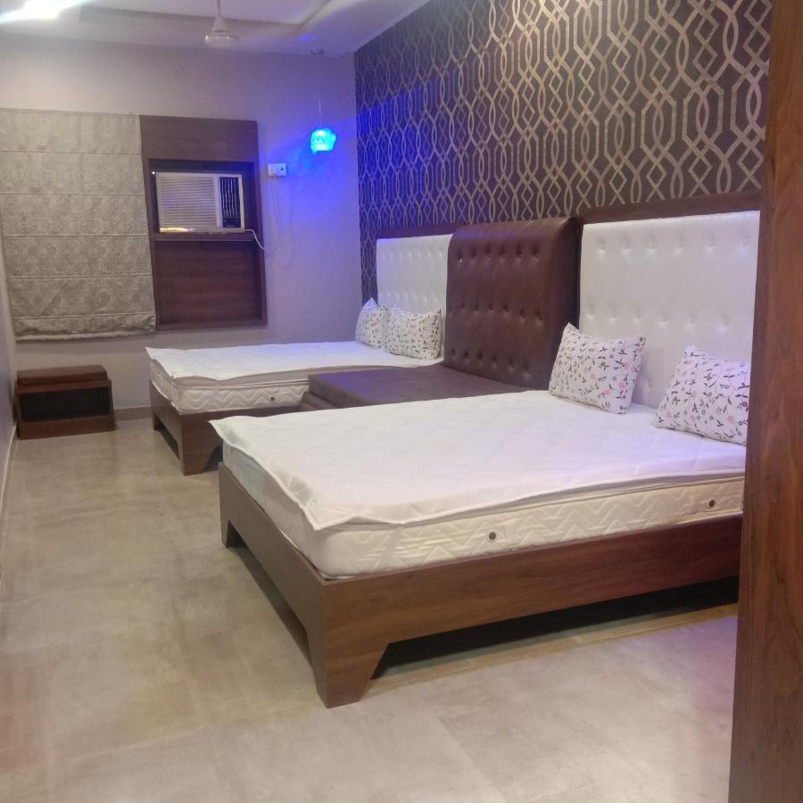 Hotel Lovely 阿杰梅尔 外观 照片
